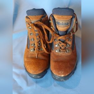 Women's RRaichle work,hiking, hunting boots. Size 6